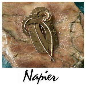 Antique NAPIER STERLING Double Feather Fur Clip